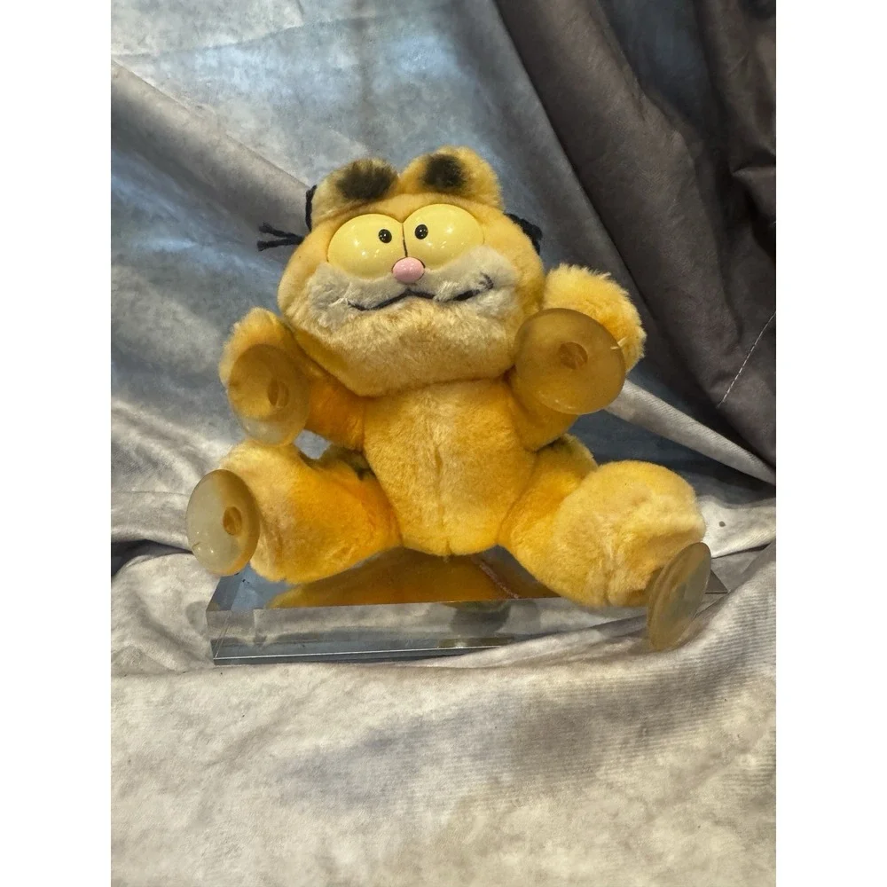 Vintage Garfield Attack Cat Plush Suction Cups for Car‎ Window 1978, 1981 Dakin